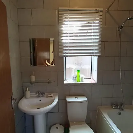 Entire 2 Bedroom Cosy Flat Near City Centre Manchester Exterior photo