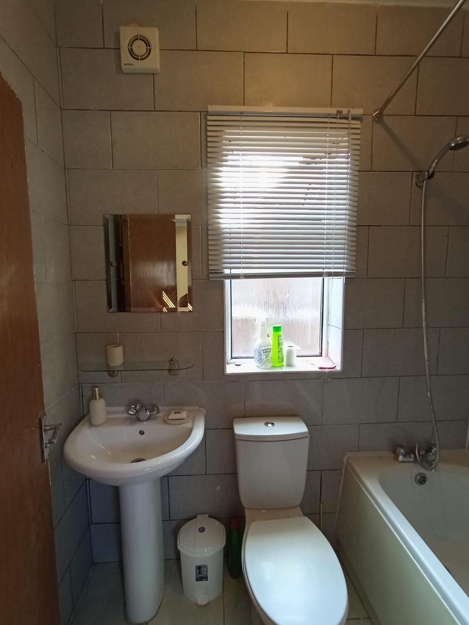 Entire 2 Bedroom Cosy Flat Near Centre Appartement
